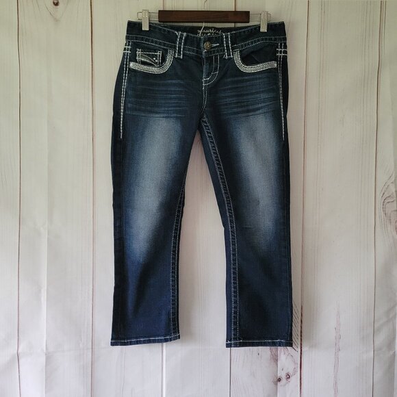 Maurices Premium Cropped Jeans. 5/6, like new. EUC - Picture 1 of 9